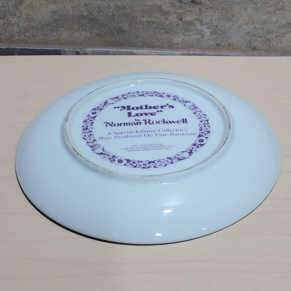 Vintage Norman Rockwell Mothers Love Collectors Plate - Picture 6 of 10